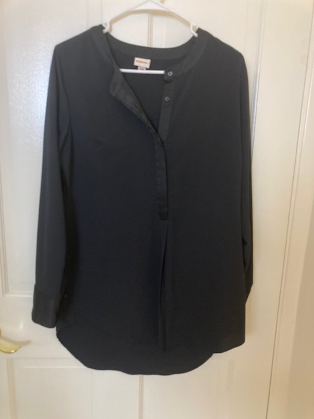 Black Merona M Blouse
